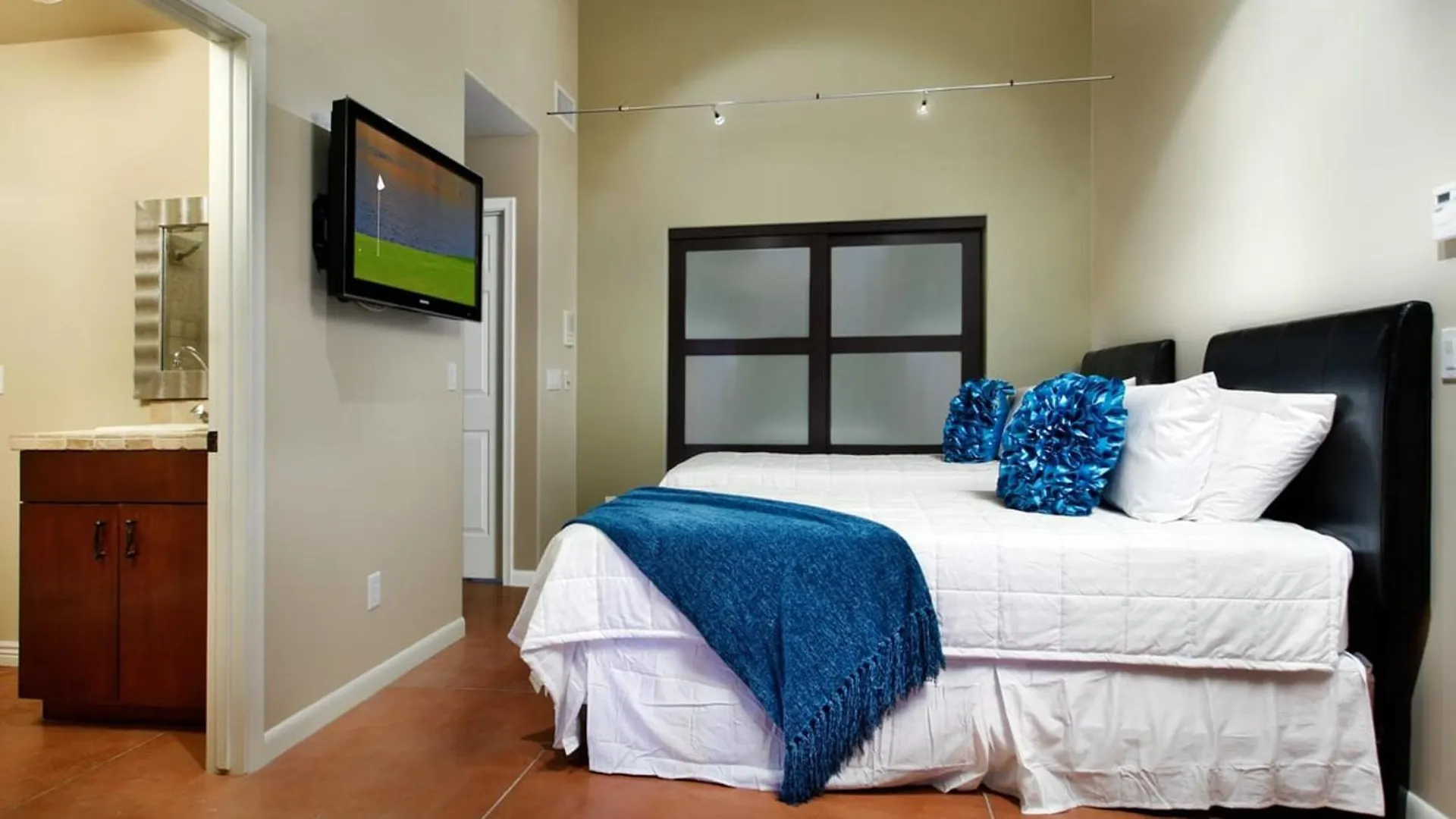 Holiday home Newly Listed Customized Beds 8 Kings Or 18 Total Villa Phoenix United States